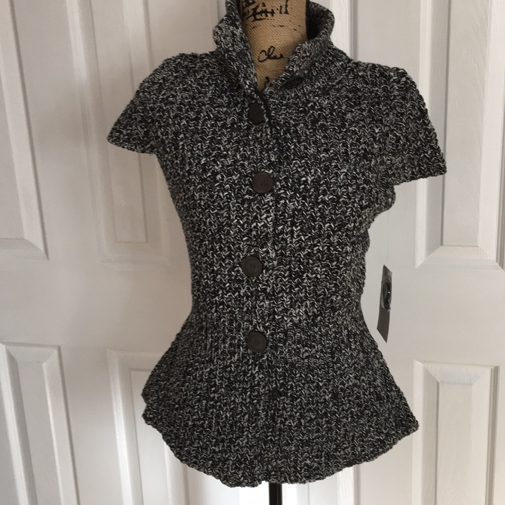 NWT Kenneth Cole Peplum Sweater. Sz L